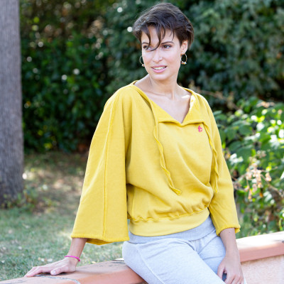 SWEAT MOUTARDE TAILLE L-...